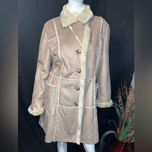 Big Chill Women's Tan and Cream Coat M